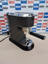 Cafetera espresso De'Longhi Dedica negra para café molido y monodosis