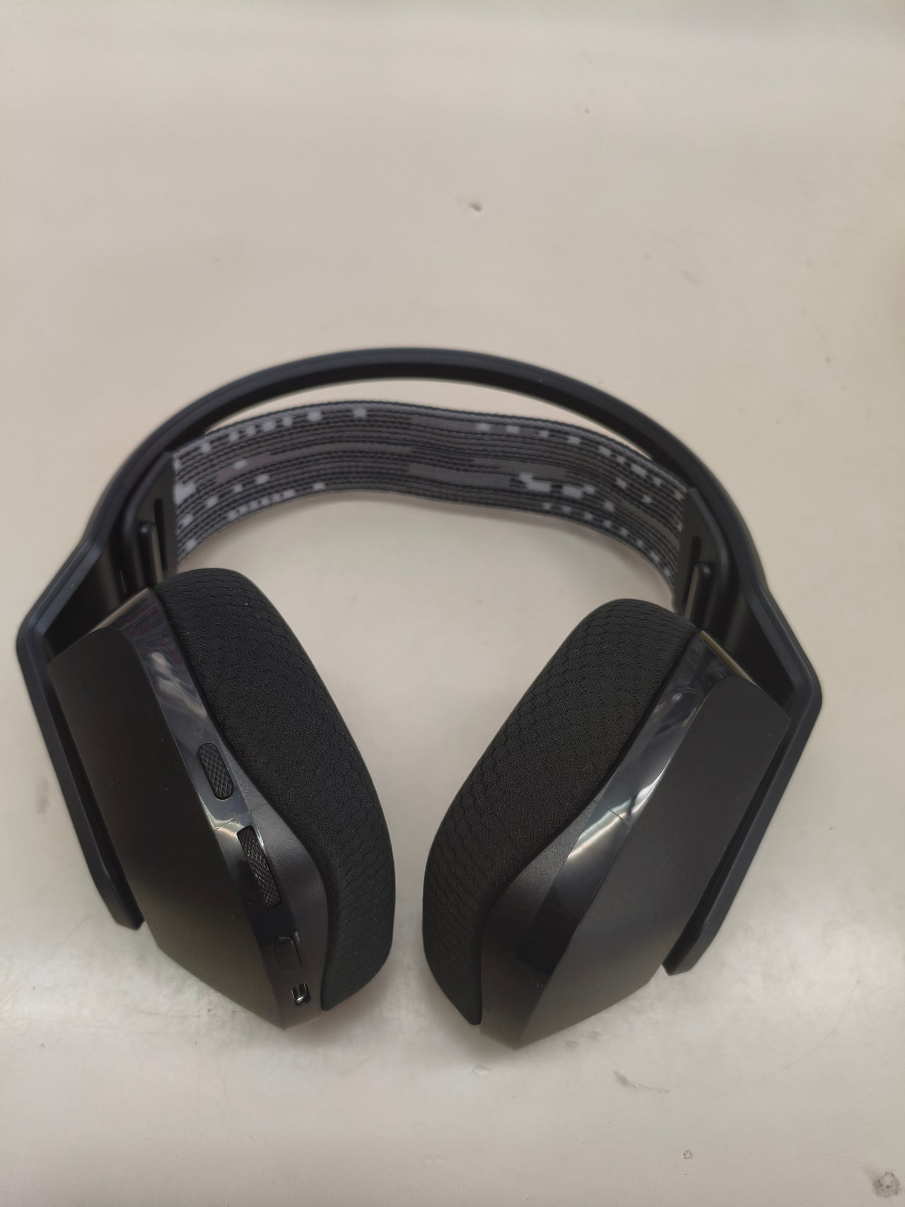 Auriculares Gaming Logitech G733 RGB