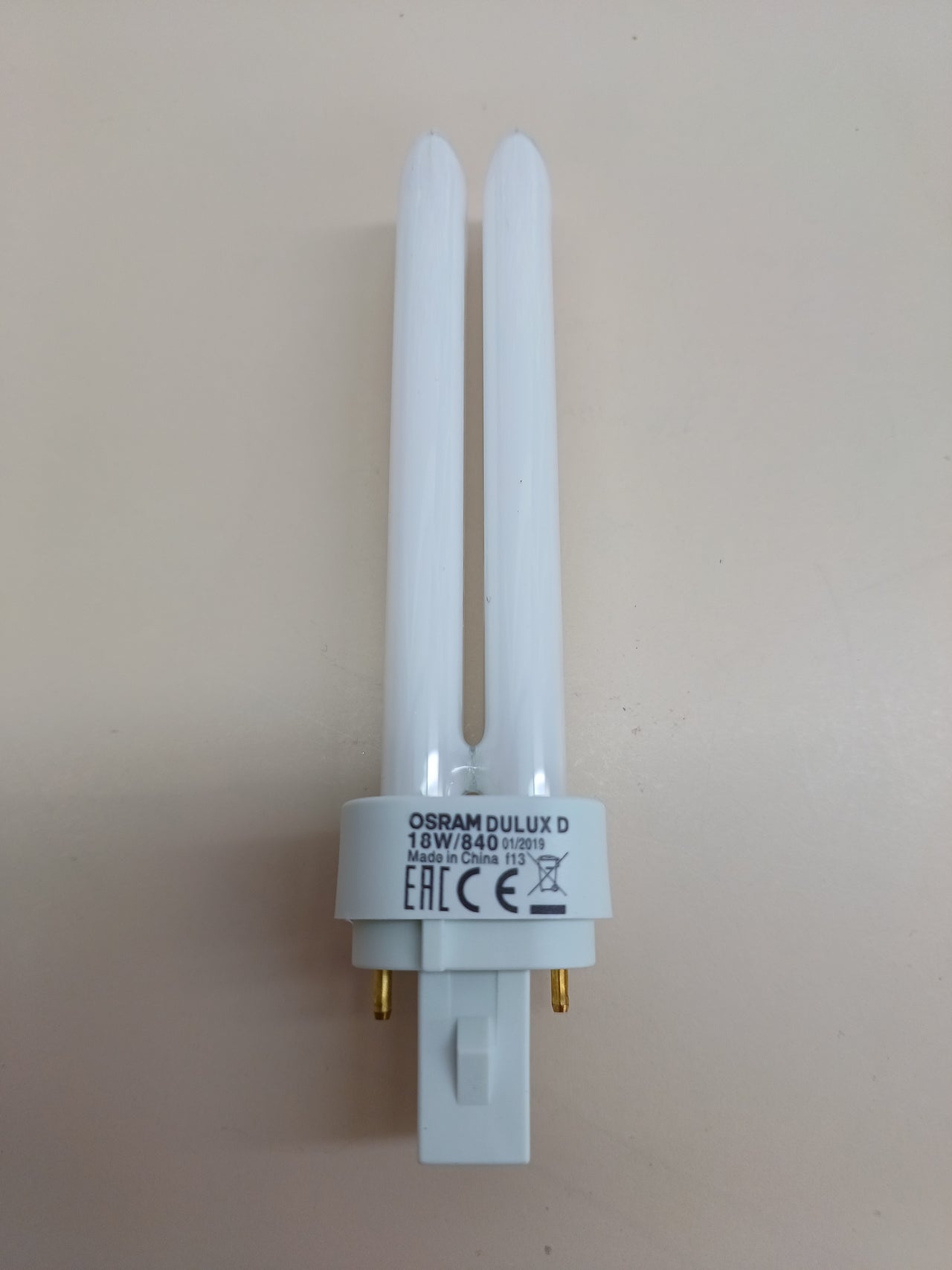 Osram Bombilla de bajo Consumo, Casquillo de 2 Pines para operar ECC G24d-2, 18 W