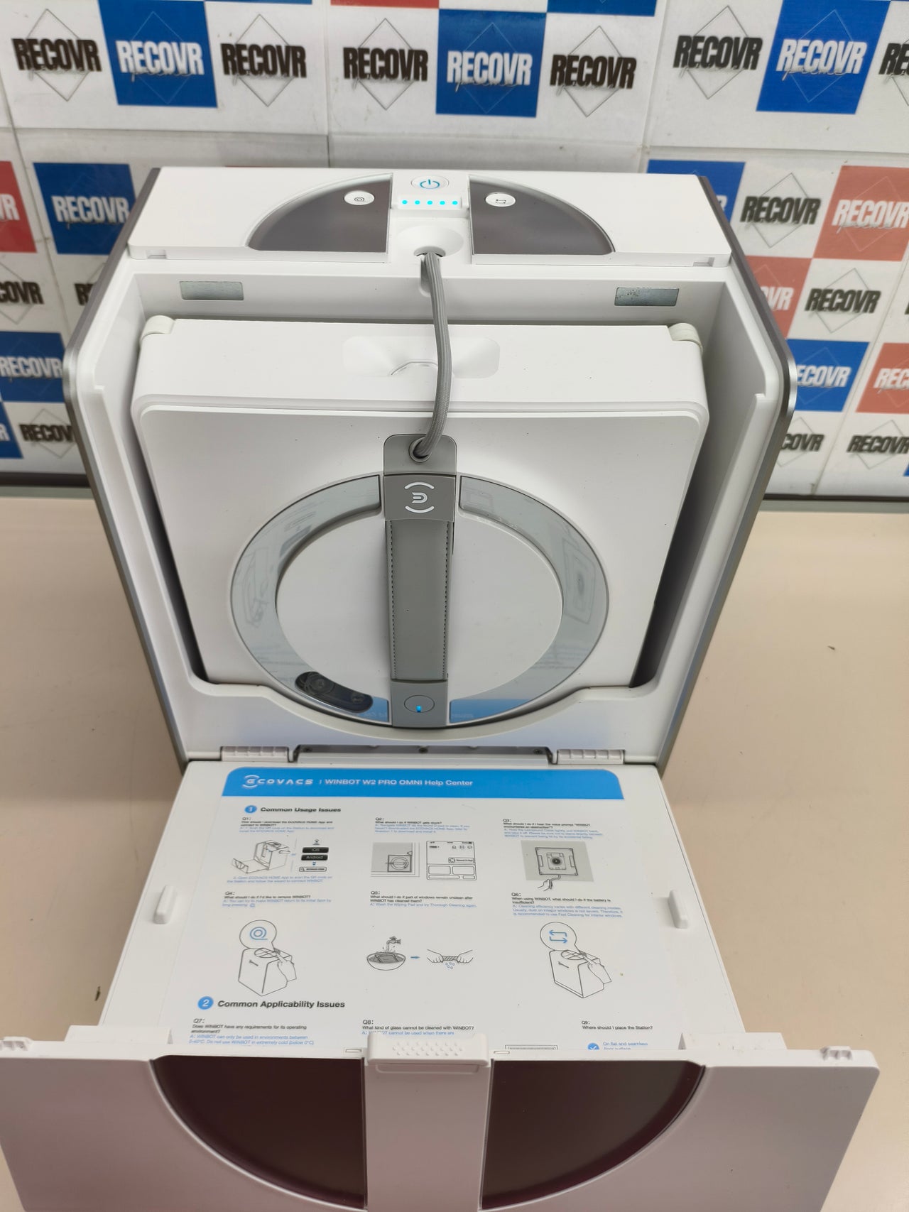 Robot limpiacristales ECOVACS Winbot W2 Pro Omni con estación multifunción