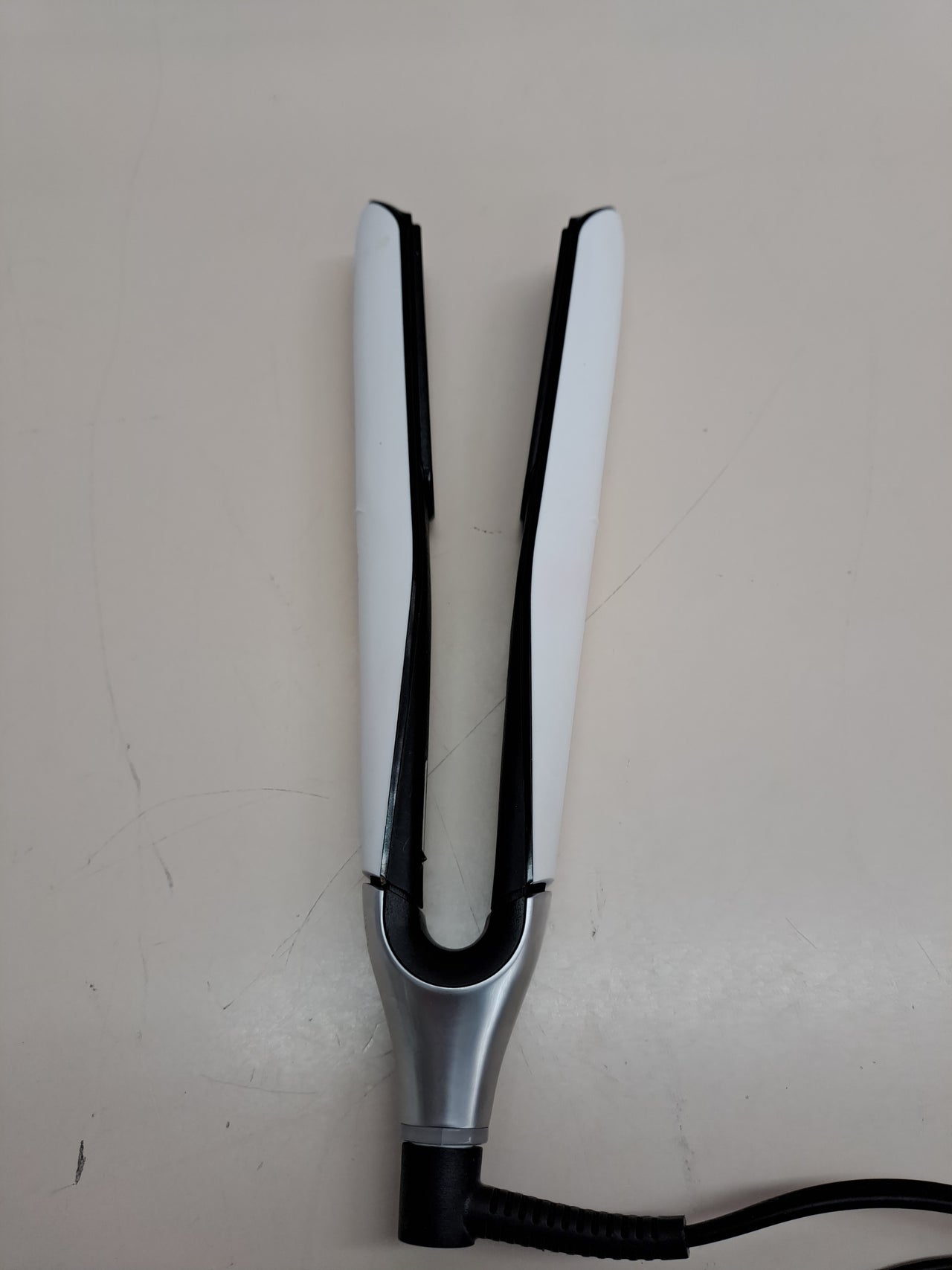 Plancha pelo profesional rápida sin daño ghd Chronos blanca