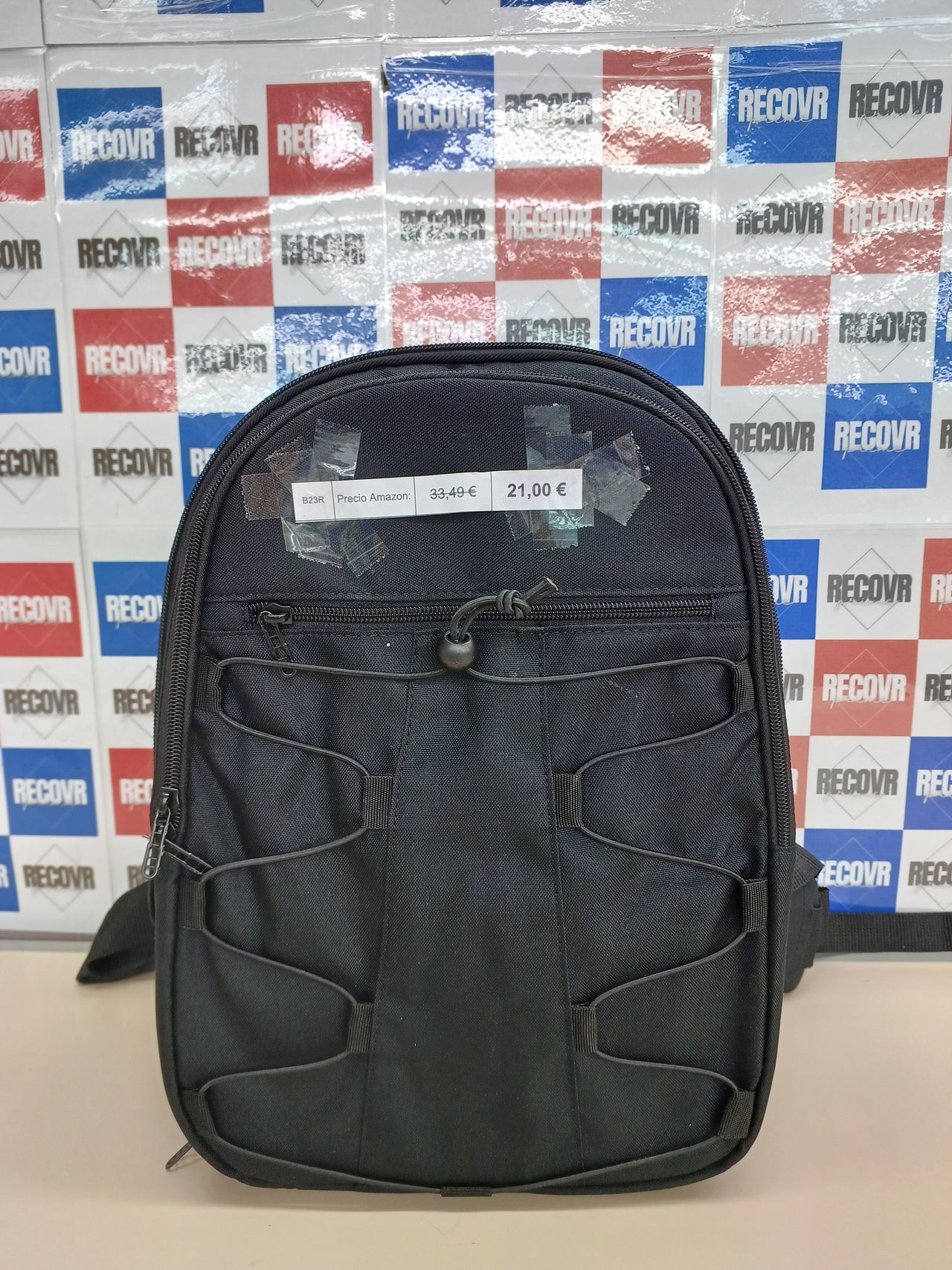 Mochila para Cámara, 30 x 15 x 37 cm, Negro, SólidoAmazon Basics