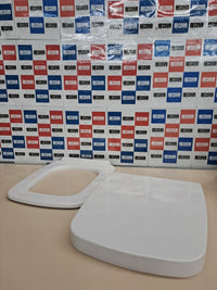 Tapa WC cuadrada con fijación acero – Gala