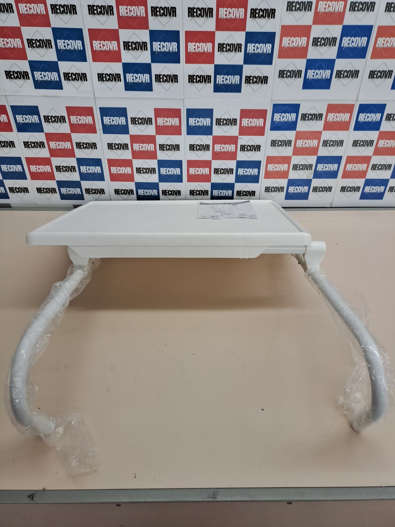 Mesa auxiliar plegable regulable terraza 10kg Jocca