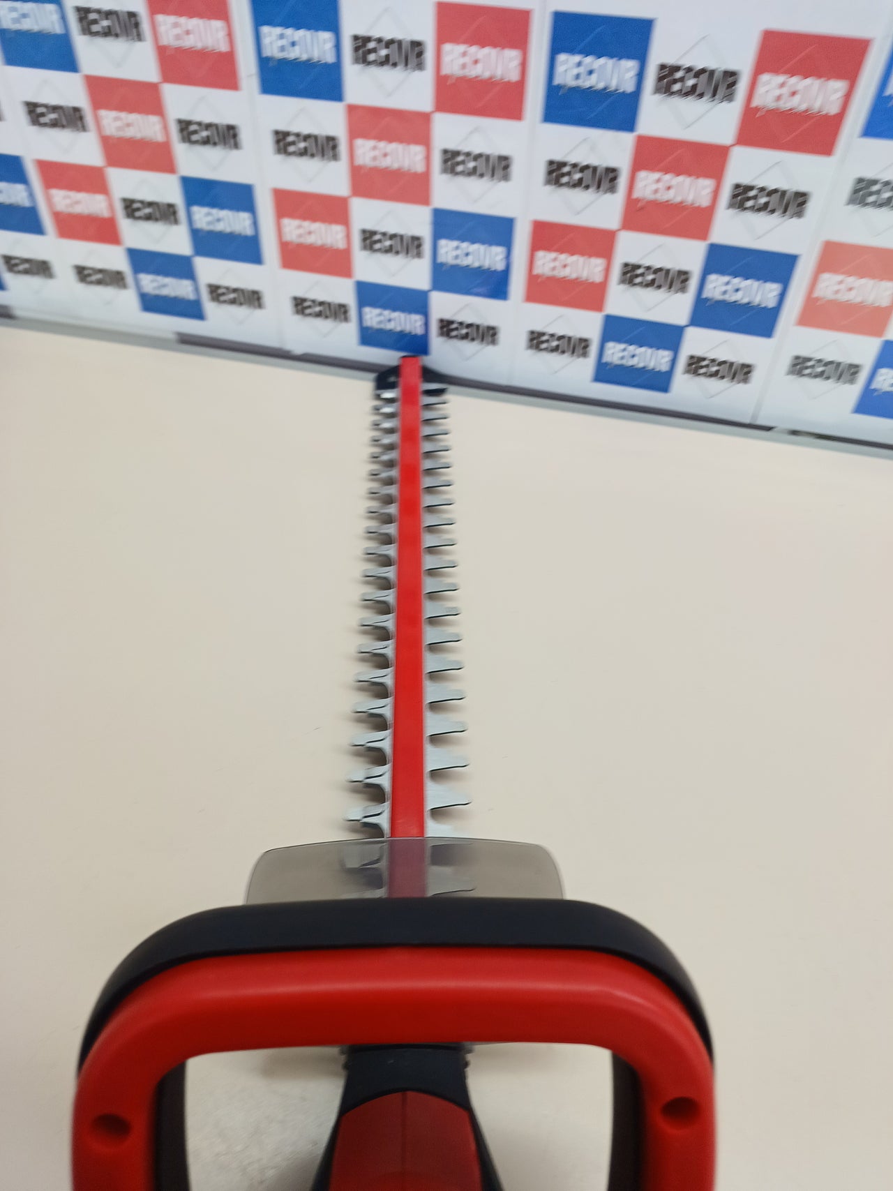 Cortasetos batería 18V 46 cm Power X-Change - Einhell