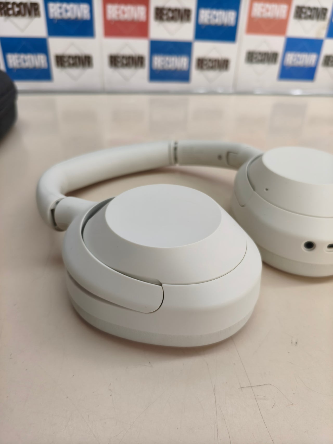Sony ULT Wear, auriculares Bluetooth, ANC,