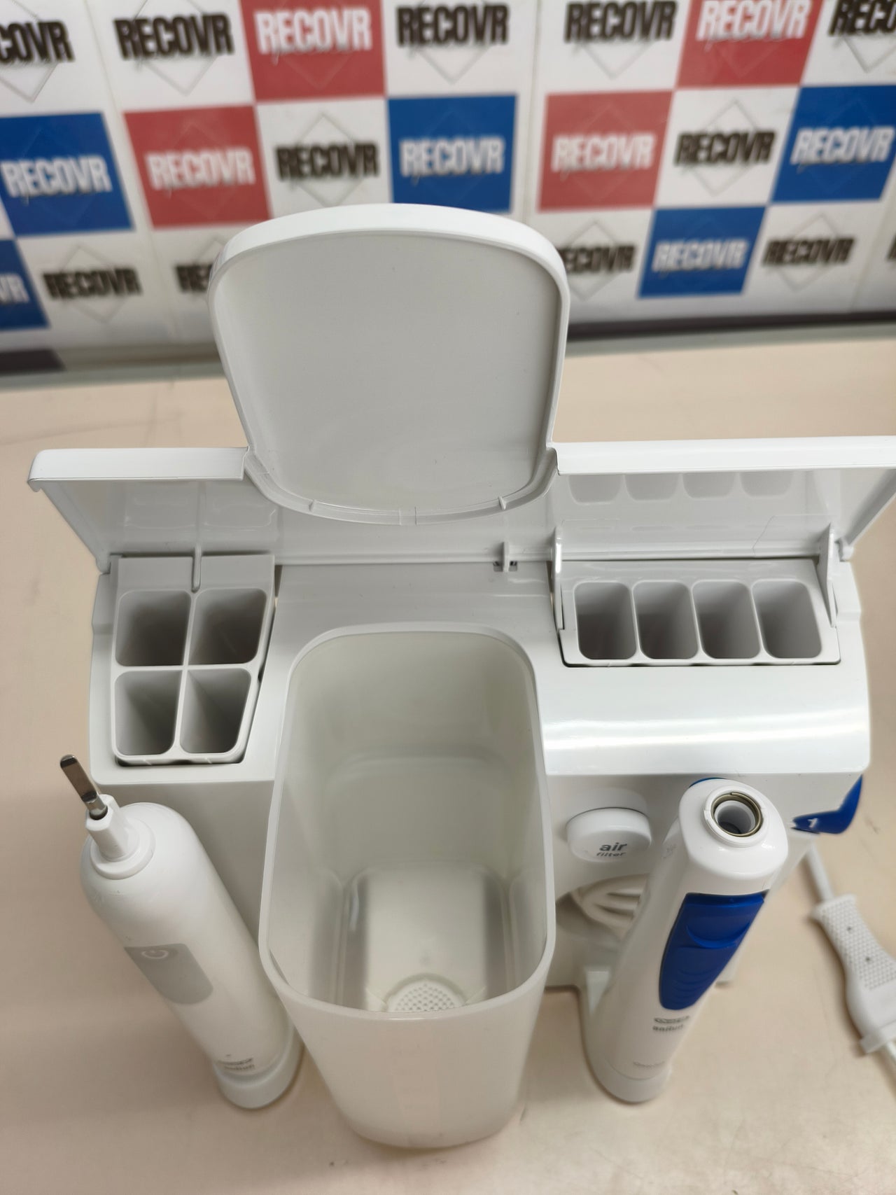 Braun Oral-B Pro 1 con irrigador OxyJet blanco y azul