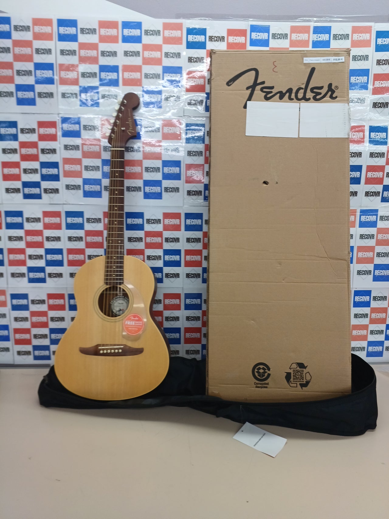 Guitarra acústica mini 24.1” funda Fender Sonoran Mini