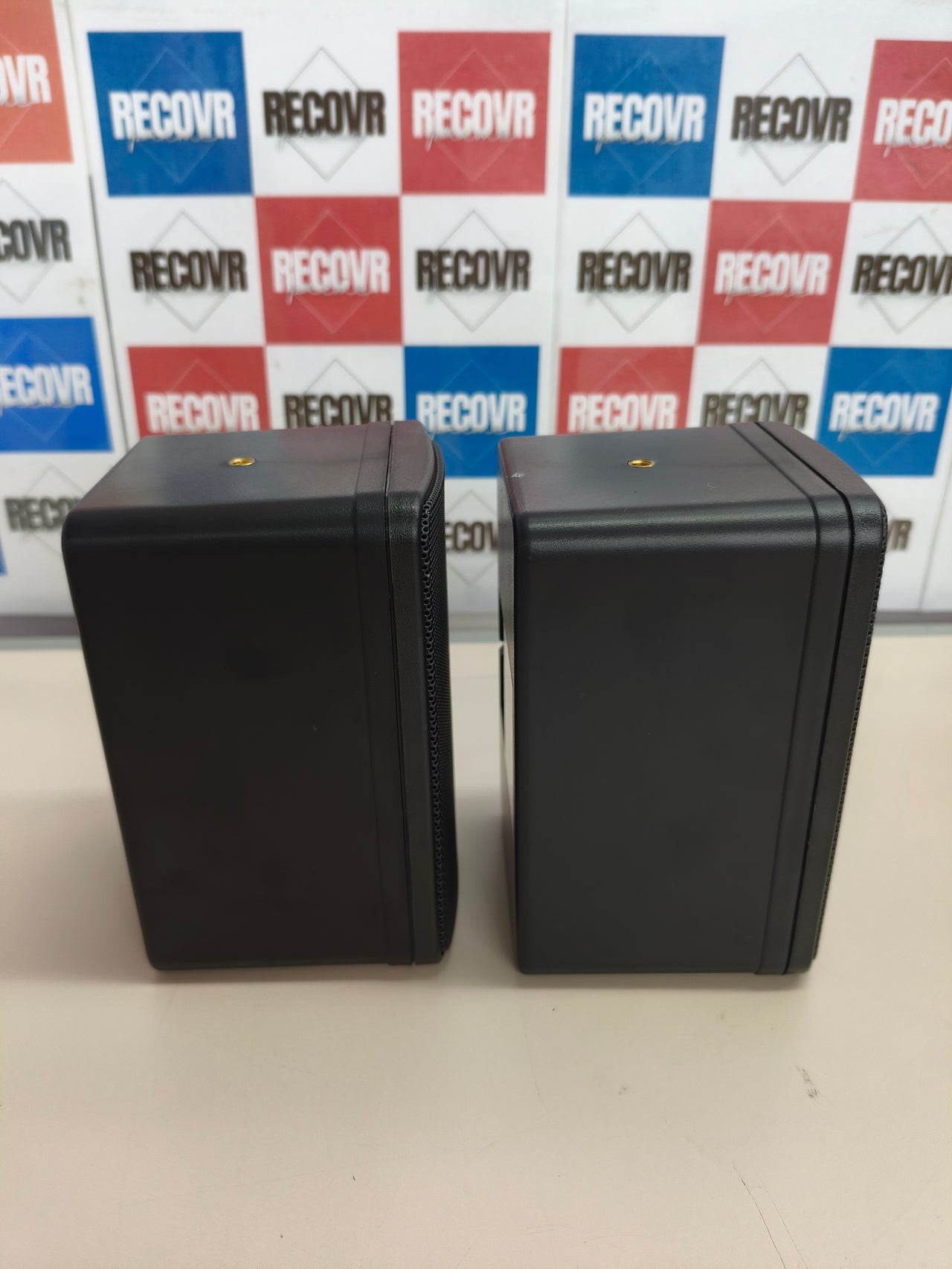 Altavoces Pyle de 3,5" para interior y exterior