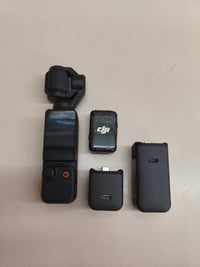 DJI Osmo Pocket 3 Creator Pack, CMOS 1