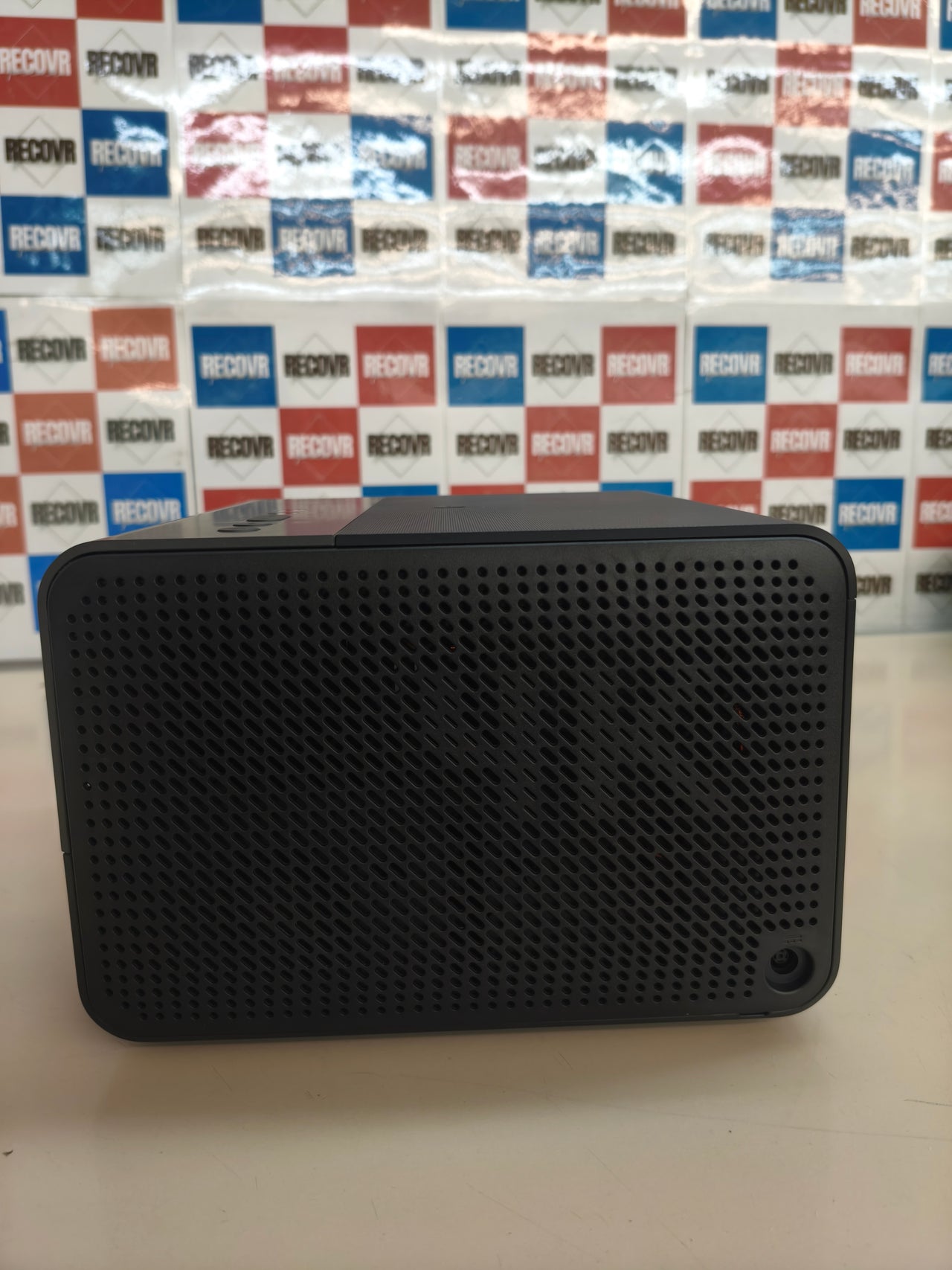 BenQ GP520, proyector LED 4K HDR, 2600 lúmenes, Google TV eARC, Dolby, Sonido 7.1 Canales