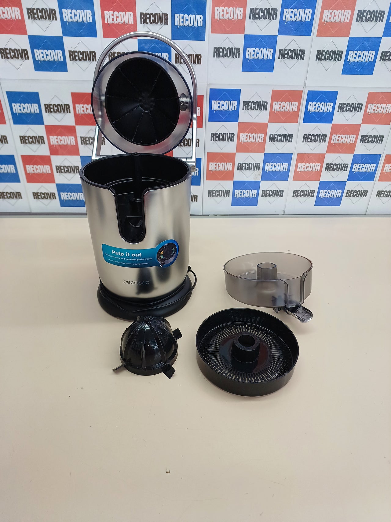 Exprimidor Cecotec Xqueeze Bullet Pro 600W