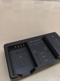 OM System SBCX-1, cargador doble + batería BLX-1