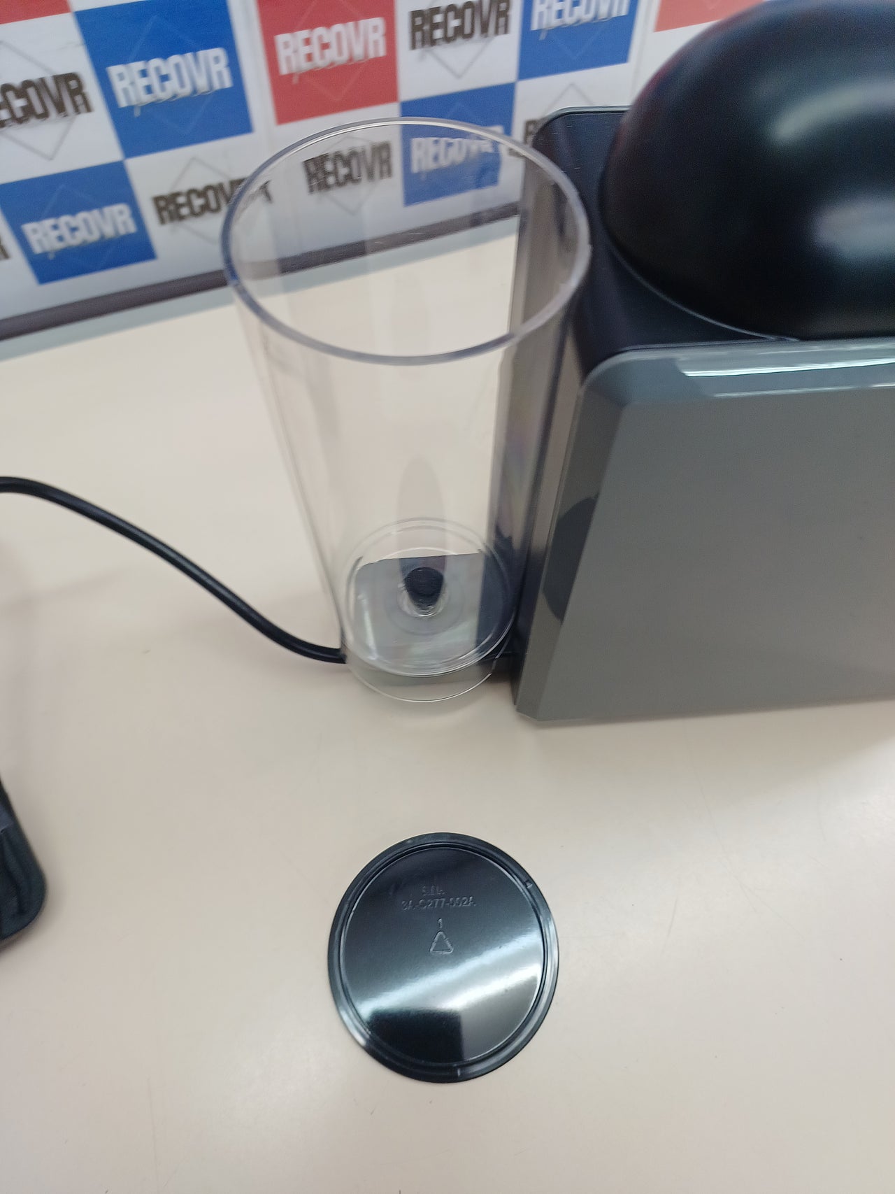 Cafetera cápsulas compacta gris - Delta Q Mini Qool