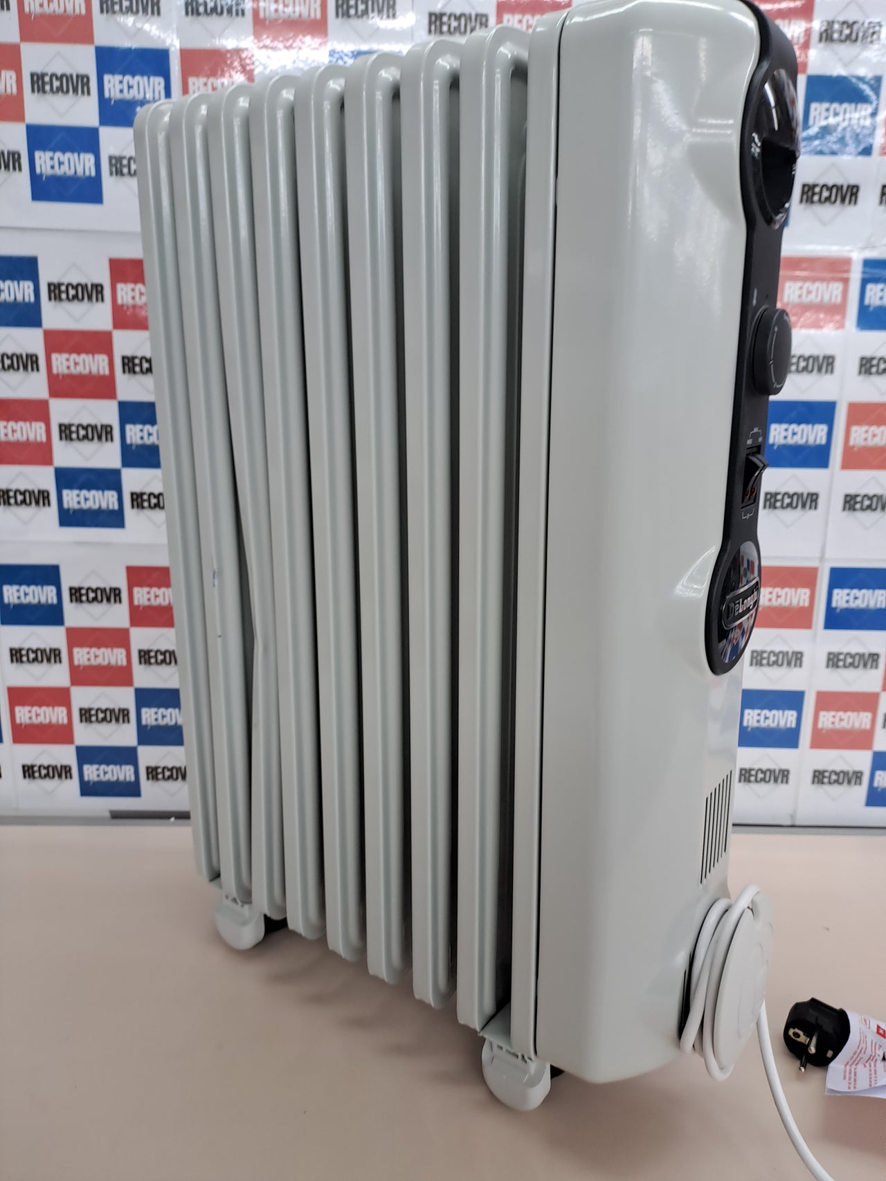 Radiador aceite 9 aletas 2000 W – De'Longhi