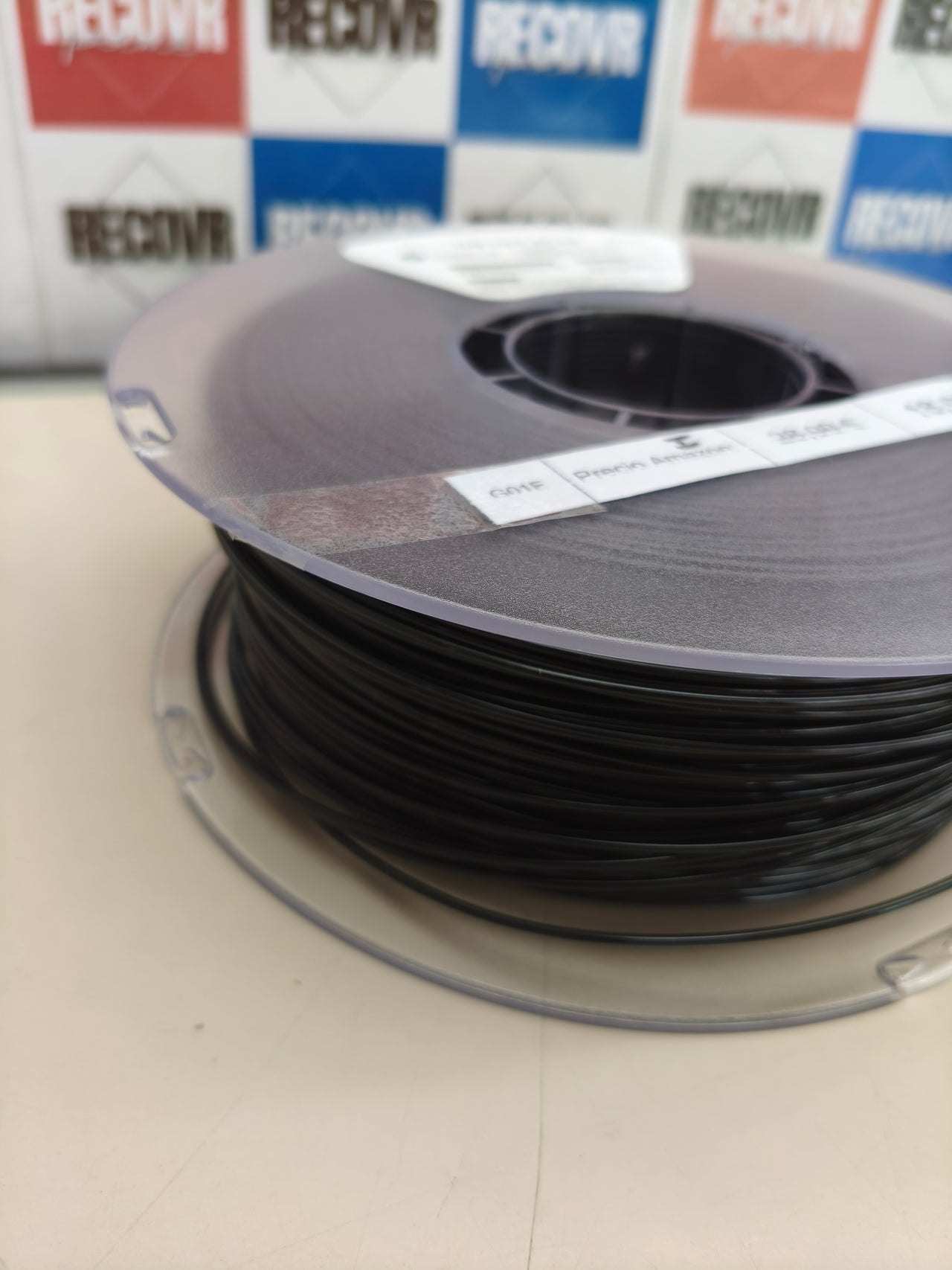 Filamento PC ignífugo para impresora 3D, 1,75 mm, 1 kg, negro.