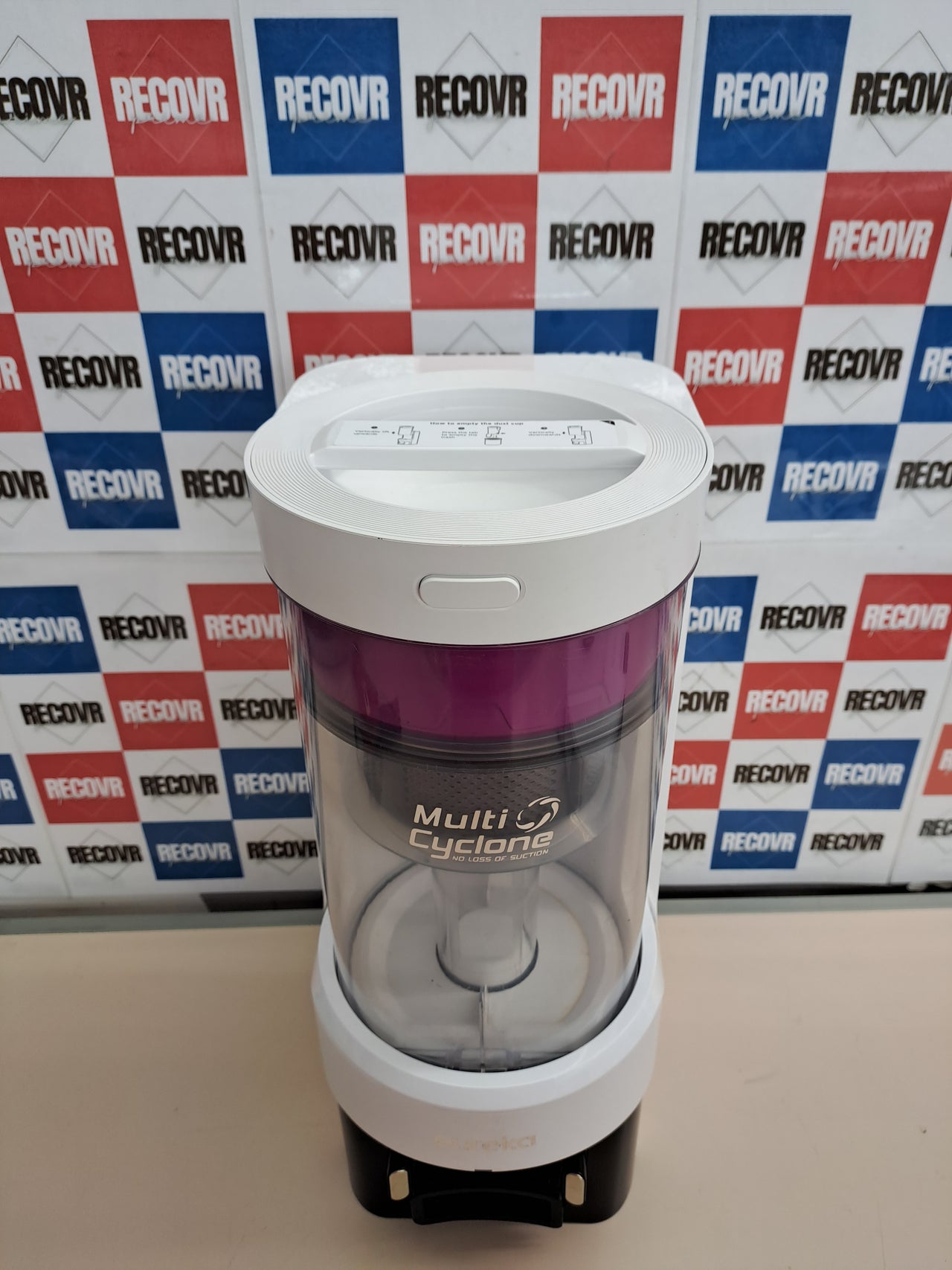 Robot aspirador con base autovaciado 4000 Pa – Eureka