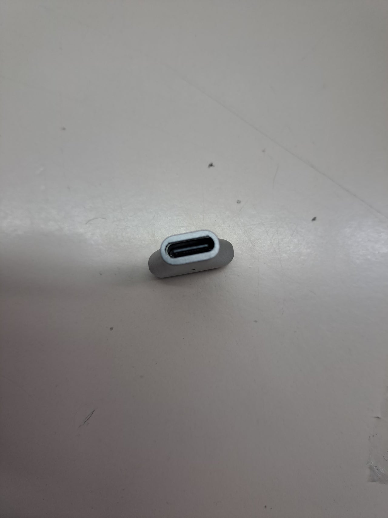 Adaptador USB-C Magnético 21T-Hand MagSafe 2