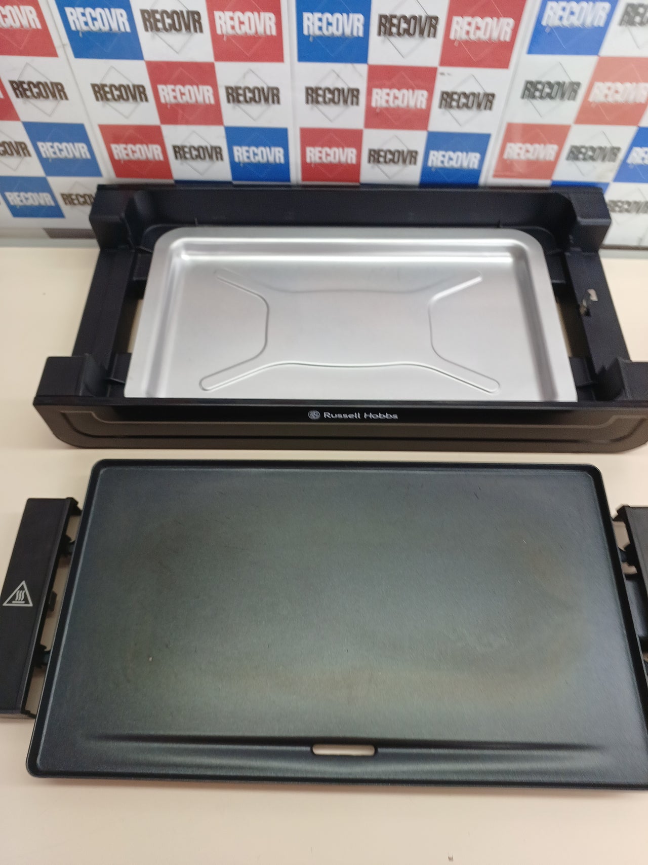 Plancha eléctrica 2400W lavavajillasband Russell Hobbs