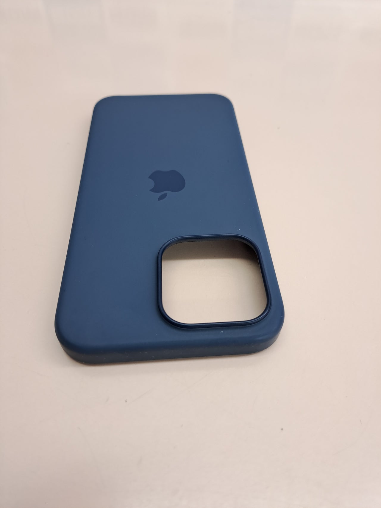 Funda iPhone 15 Pro MAX Silicona MagSafe