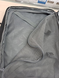 Mochila de viaje ampliable para portátil de hasta 17,3 pulgadas.