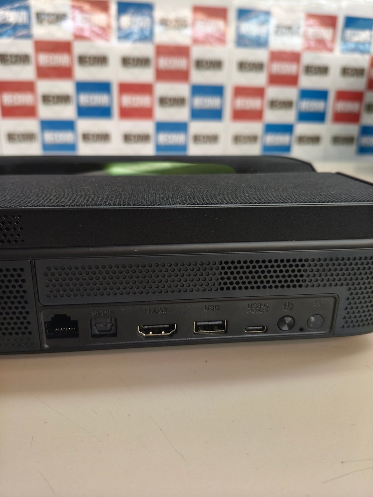 Thomson Sirius PG55B, proyector láser Full HD, Google TV, batería