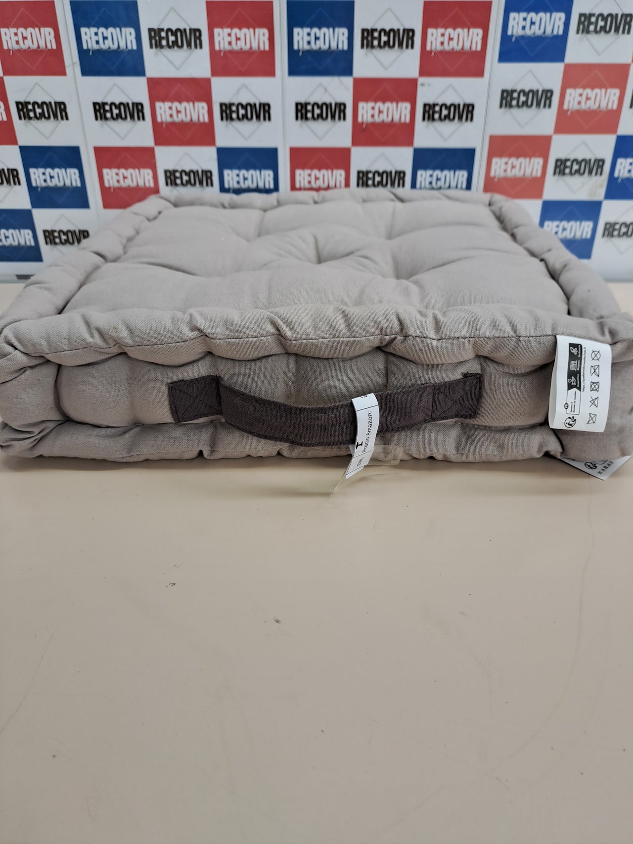 Cojín suelo 40x40 taupe asa Atout Ciel