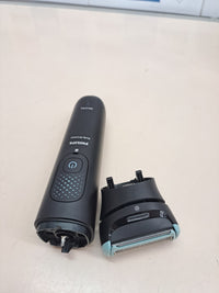 Philips Afeitadora Corporal S7000 - Recortadora para Hombre con Cabezal Pivotante Intercambiable 2D, Sistema Triple Protect, Apta para la Ducha y la Zona Íntima, 120 min. de Autonomía, BG7480/15