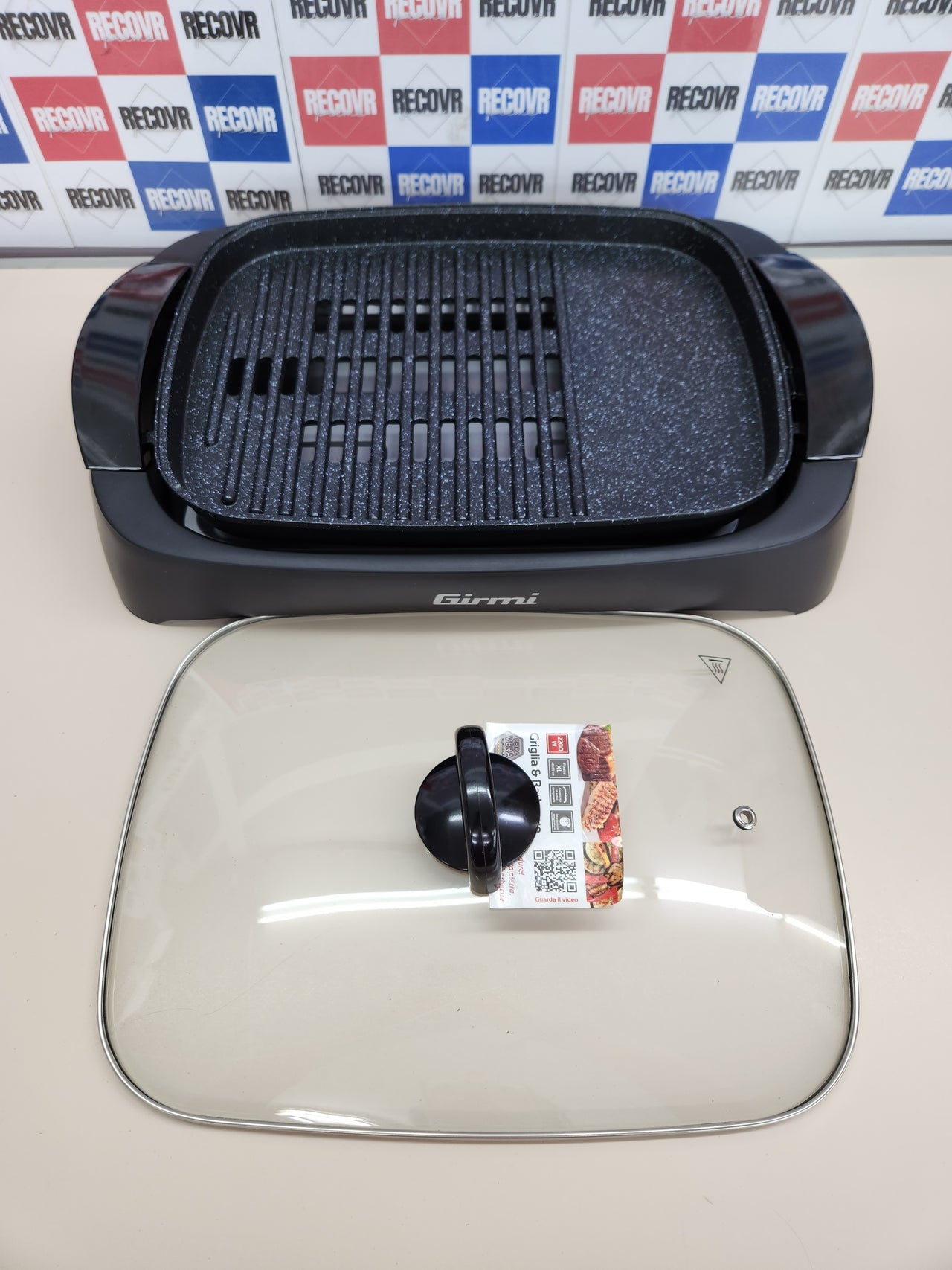 Girmi BQ90 Griglia & Barbecue - Tapa de vidrio templado, ajuste de temperatura, 2200 W, negro