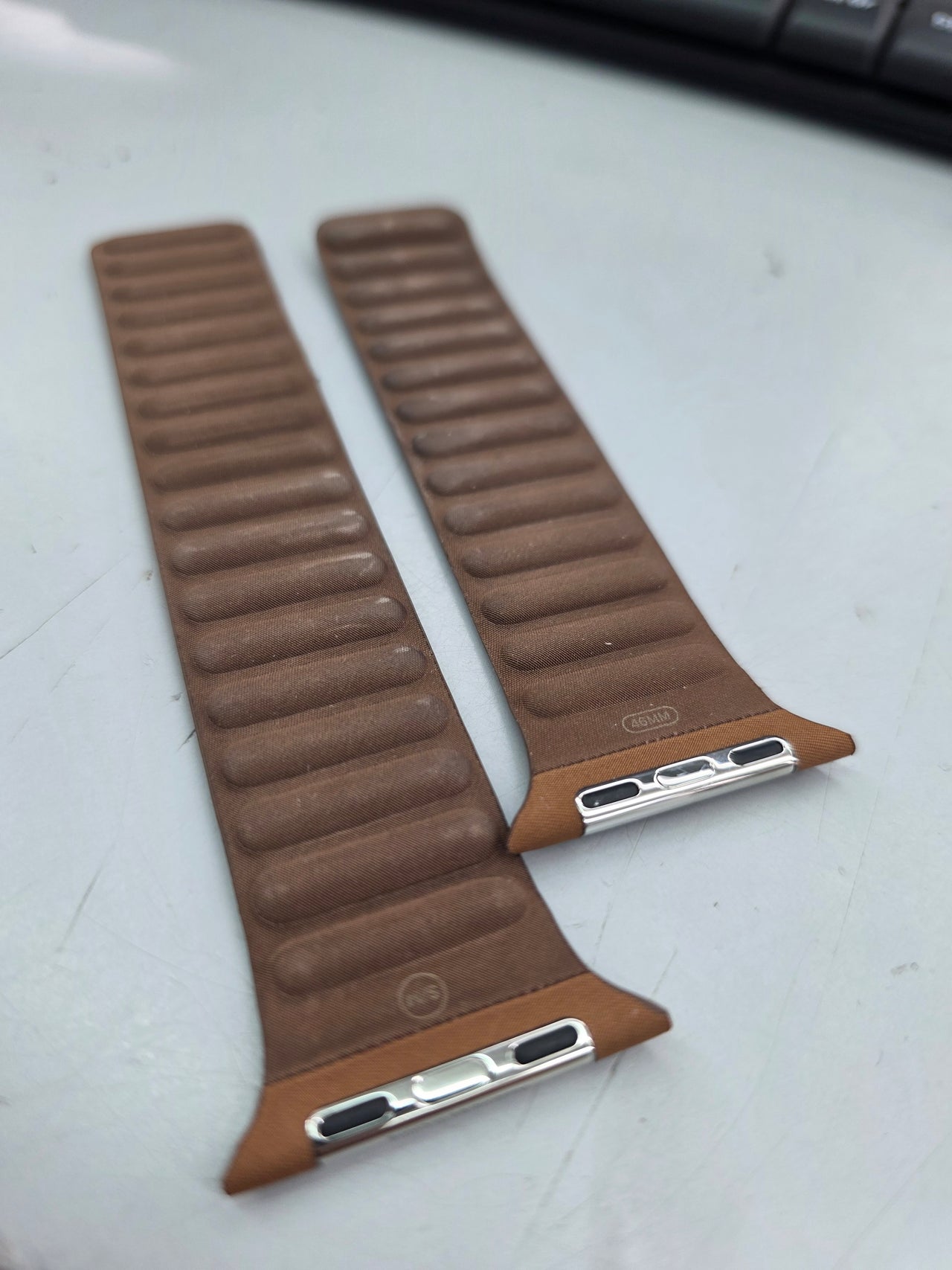 Apple Watch Band - Correa de eslabones magnética - 46 mm - Caramelo - Talla S/M