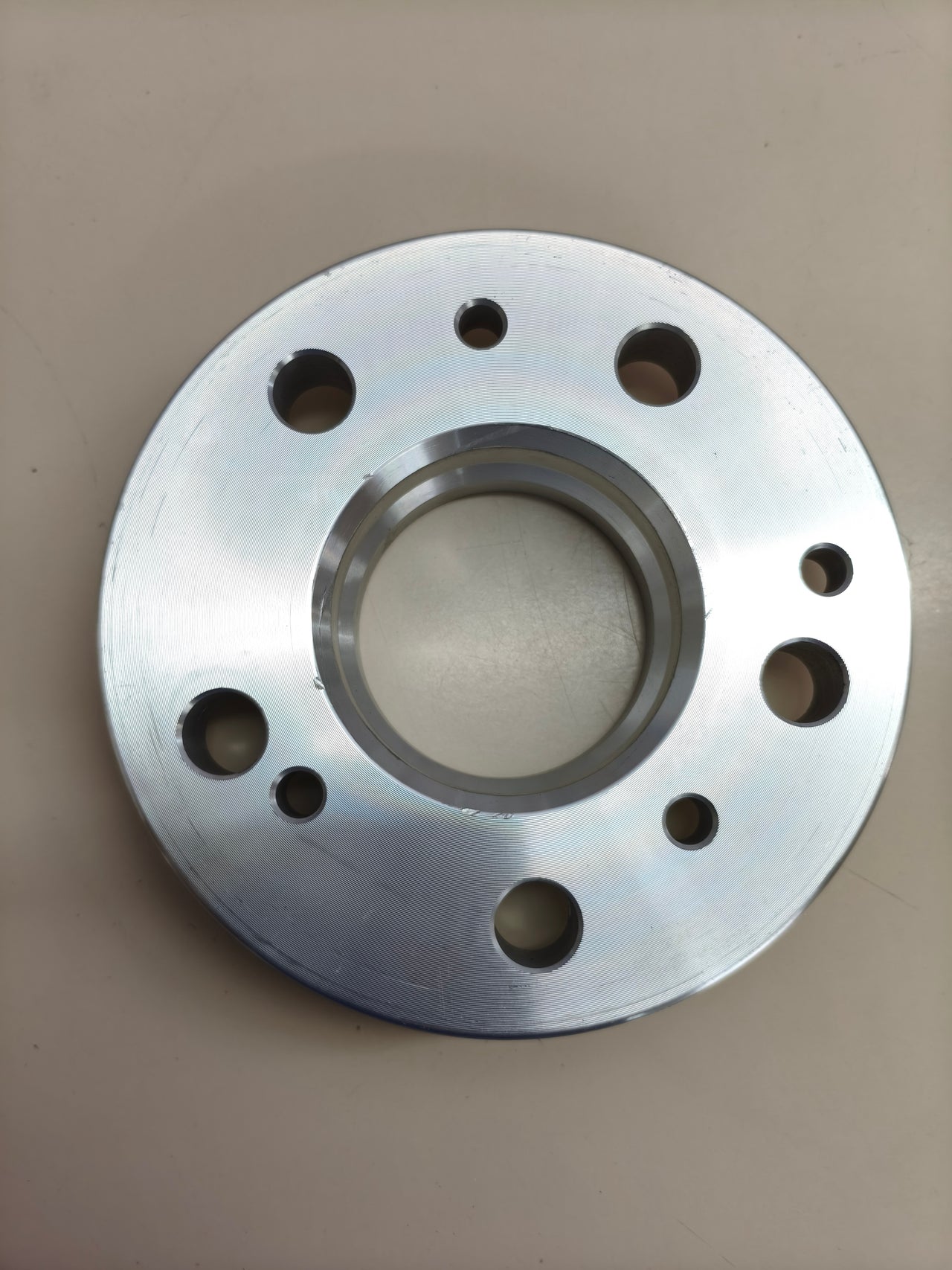 Separadores de rueda Simoni Racing 18 mm con tornillería incluida