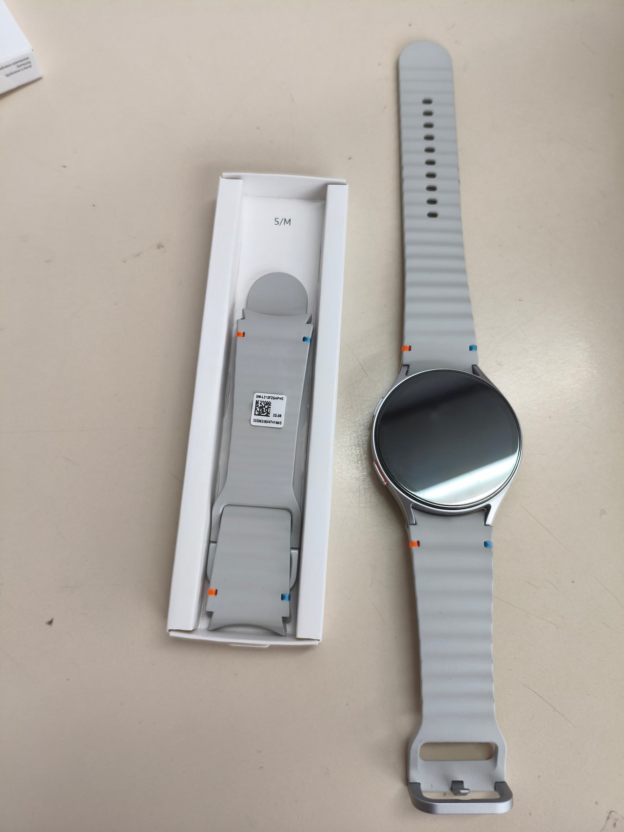 Samsung Galaxy Watch7 44 mm 4G LTE gris