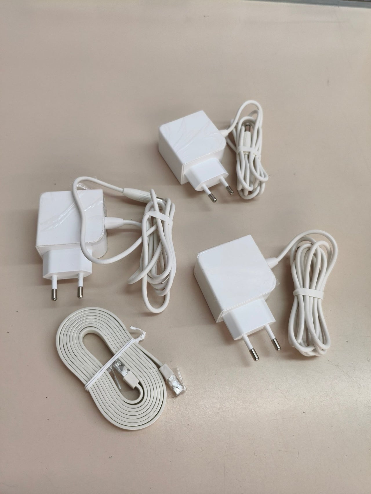 Tenda Nova MW6, WiFi Mesh AC1200, pack 3, 500 m²