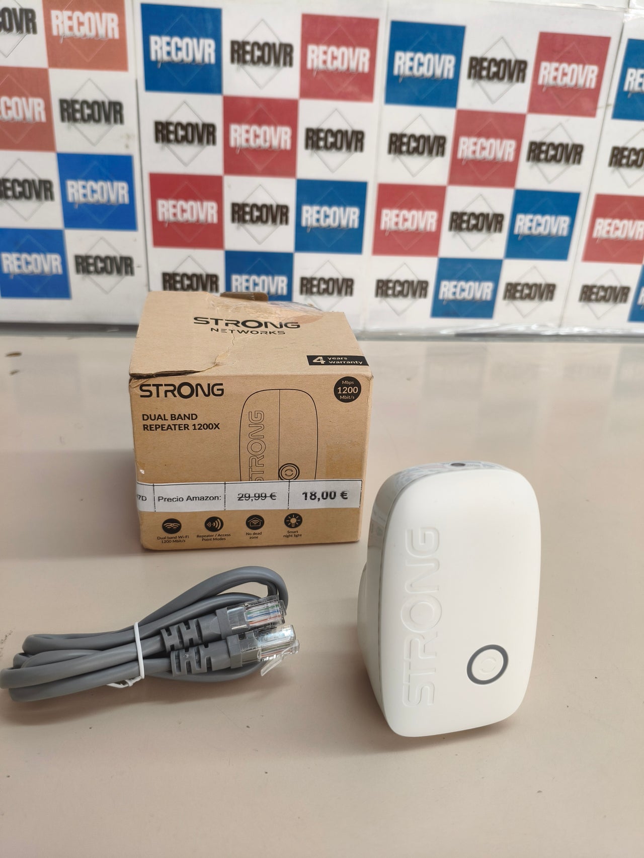 STRONG Repetidor WiFi AC1200, doble banda, WPS, LAN